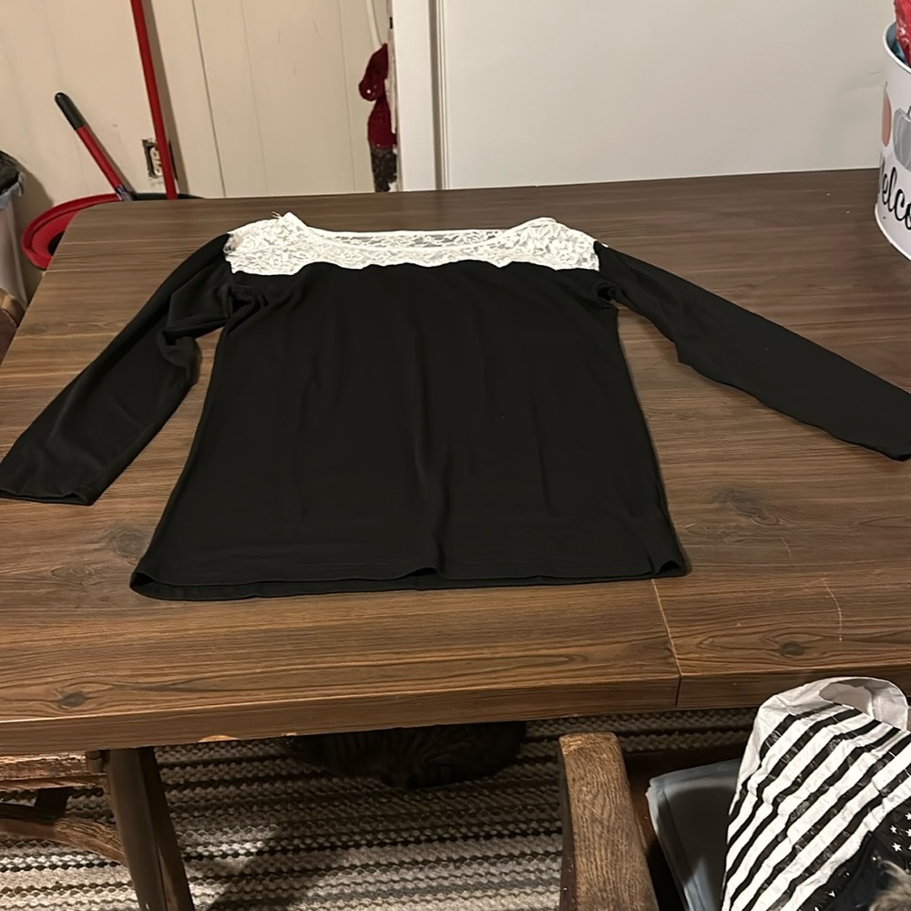 Bought from Temu women’s size  black small